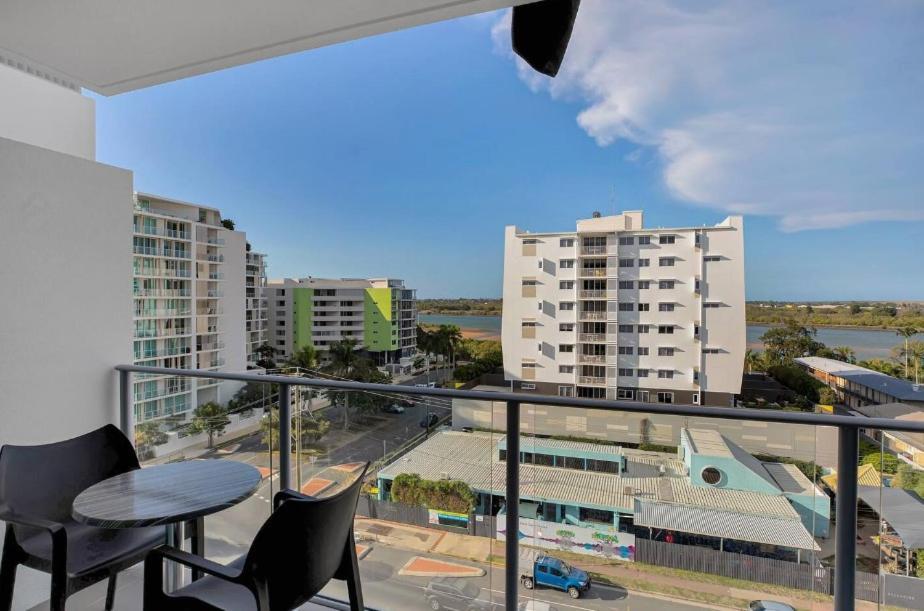 Airtrip Apartments On River Street, Макай Екстериор снимка
